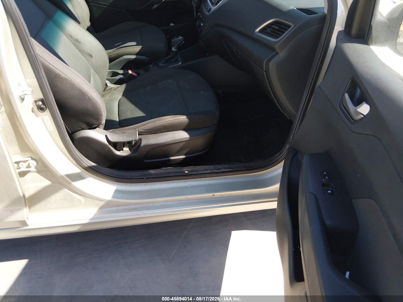 2018 HYUNDAI ACCENT SE · 5/11