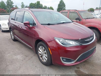 2C4RC1EG8JR****** · 2018 CHRYSLER PACIFICA TOURING L PLUS