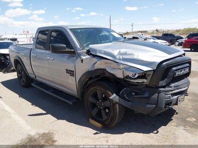 2019 RAM 1500 CLASSIC WARLOCK 4X2 6'4 BOX