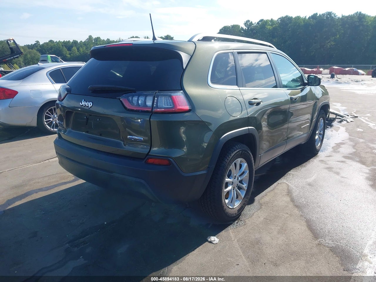 2019 JEEP CHEROKEE LATITUDE 4X4 · 4/11