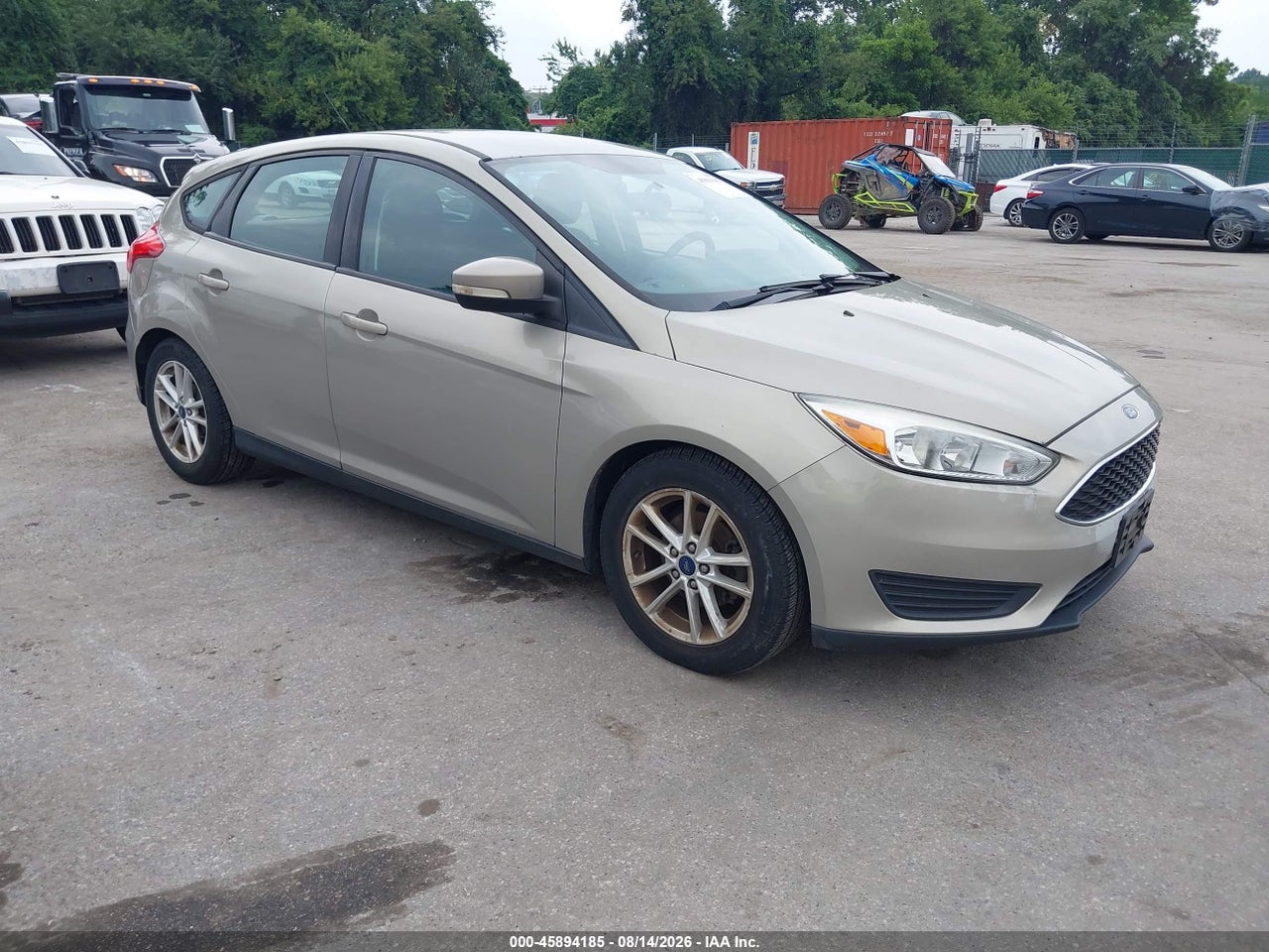 1FADP3K22GL****** · 2016 FORD FOCUS SE
