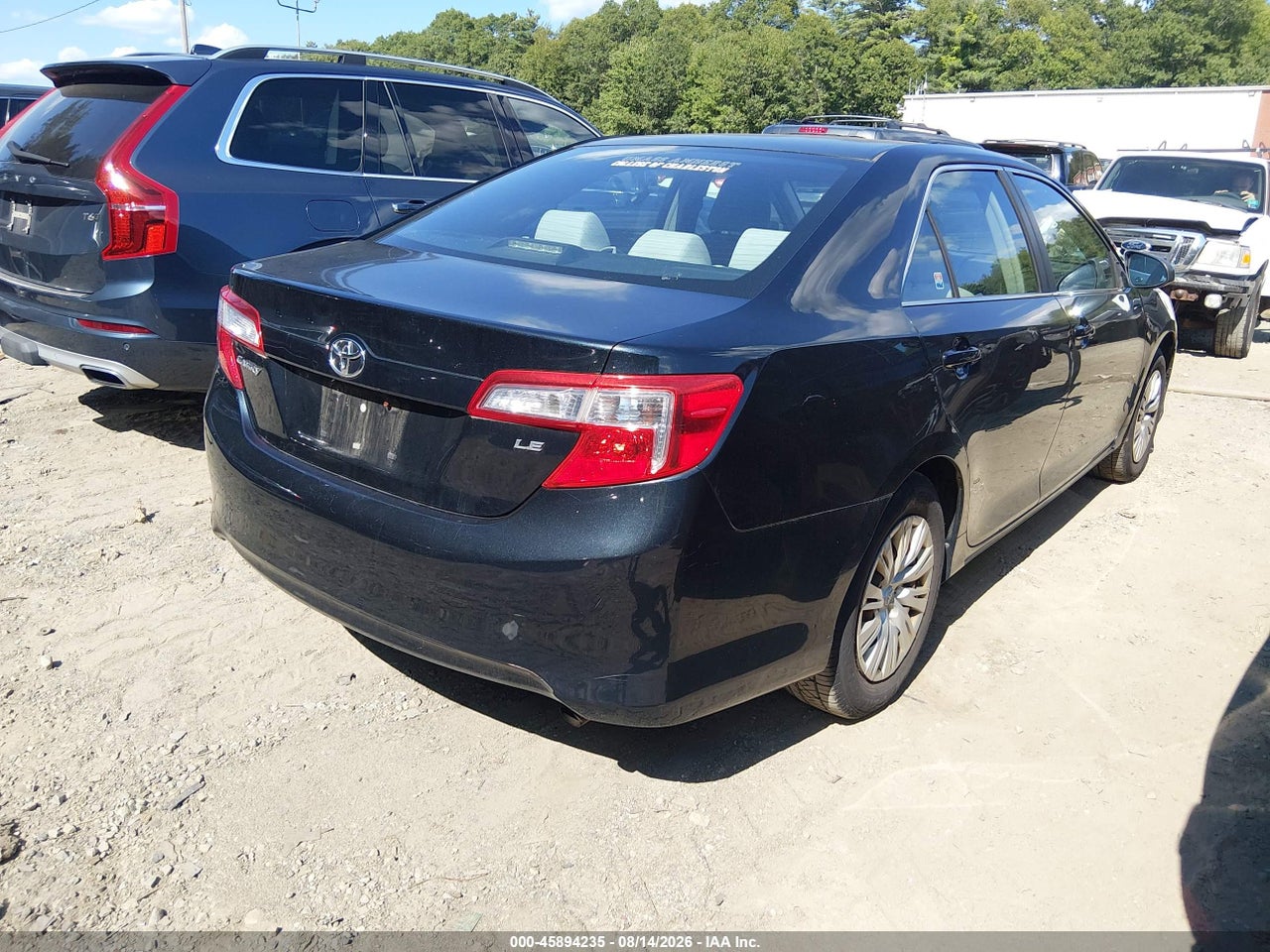 2012 TOYOTA CAMRY LE · 4/11