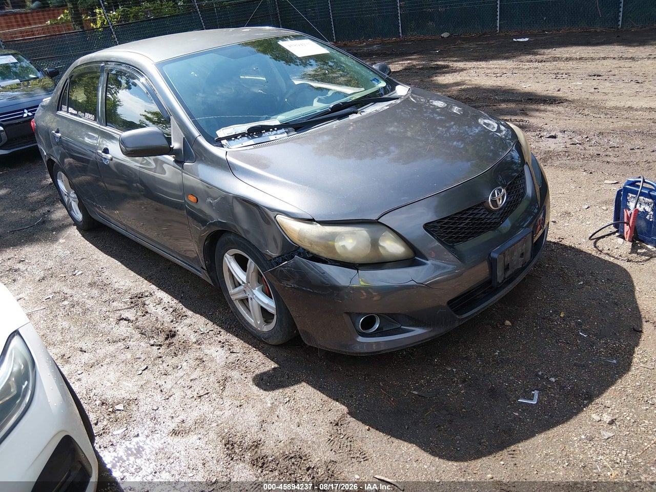 2T1BU4EEXAC****** · 2010 TOYOTA COROLLA LE