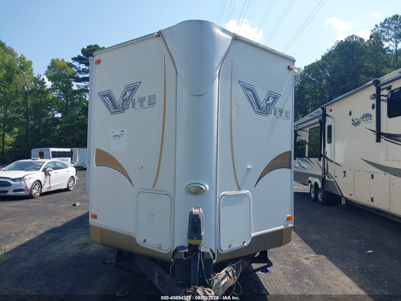 2013 FOREST RIVER FLAGSTAFF LITE WEIGHT TRAILERS · 6/11