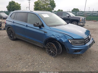 3VV2B7AX0JM****** · 2018 VOLKSWAGEN TIGUAN 2.0T SE/2.0T SEL