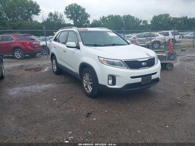 5XYKTCA64FG****** · 2015 KIA SORENTO LX