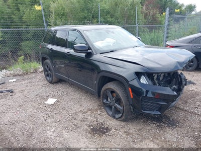 1C4RJHAG1PC****** · 2023 JEEP GRAND CHEROKEE ALTITUDE 4X4