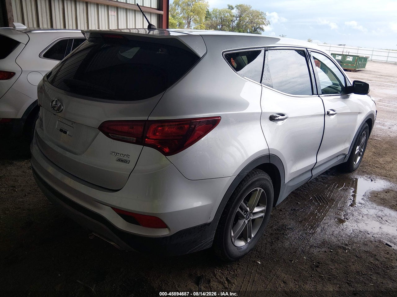 2018 HYUNDAI SANTA FE SPORT 2.4L · 4/11