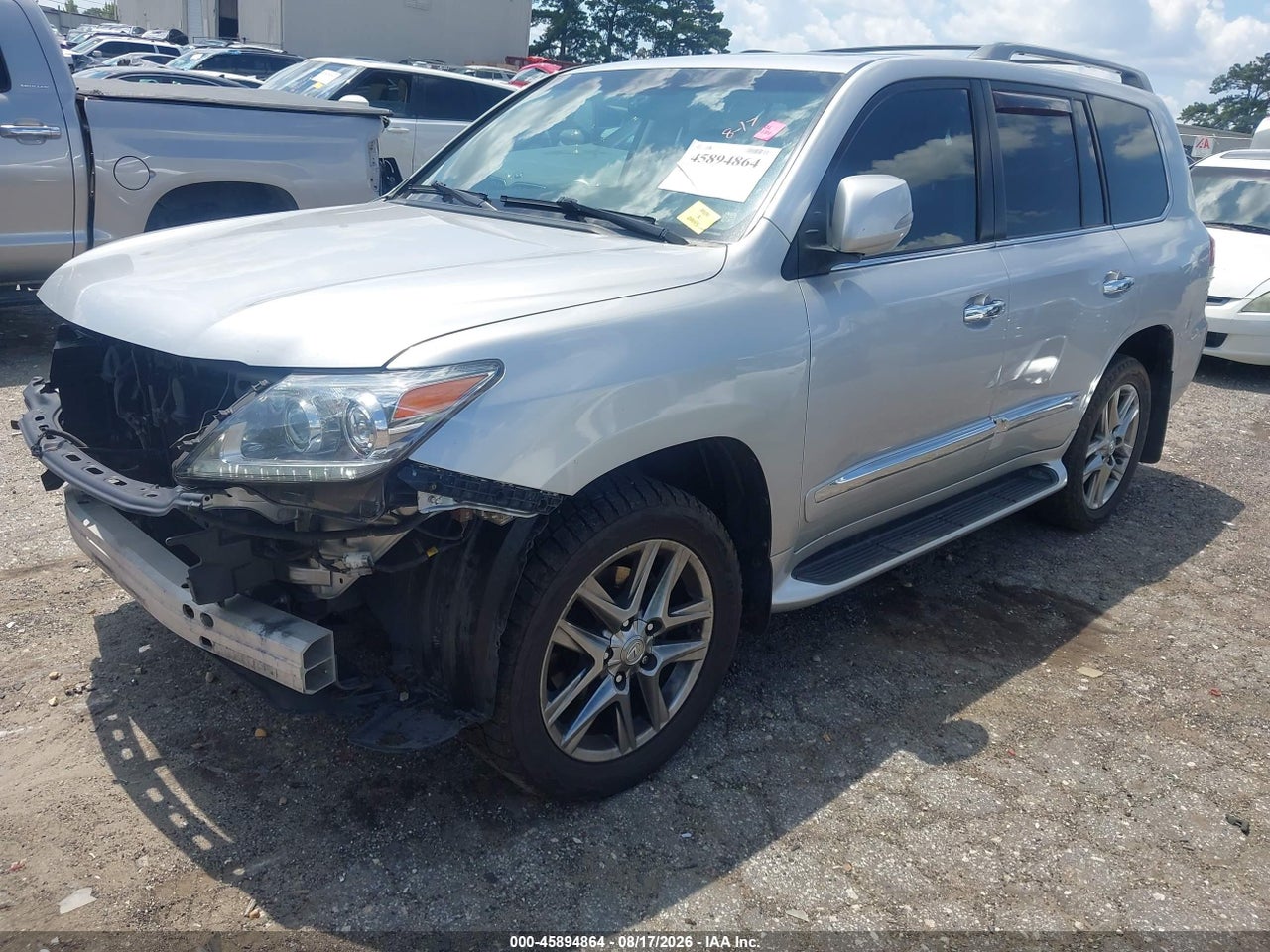 2013 LEXUS LX 570 · 2/11