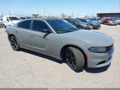2C3CDXHGXHH****** · 2017 DODGE CHARGER SXT RWD