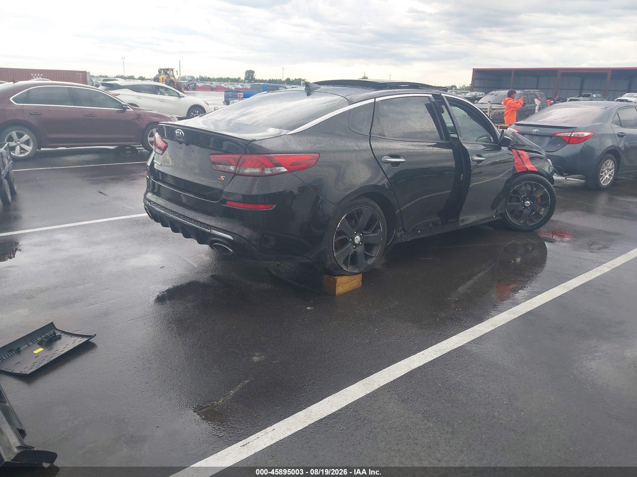 2020 KIA OPTIMA S · 4/11