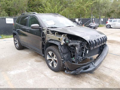1C4PJMBSXGW****** · 2016 JEEP CHEROKEE TRAILHAWK