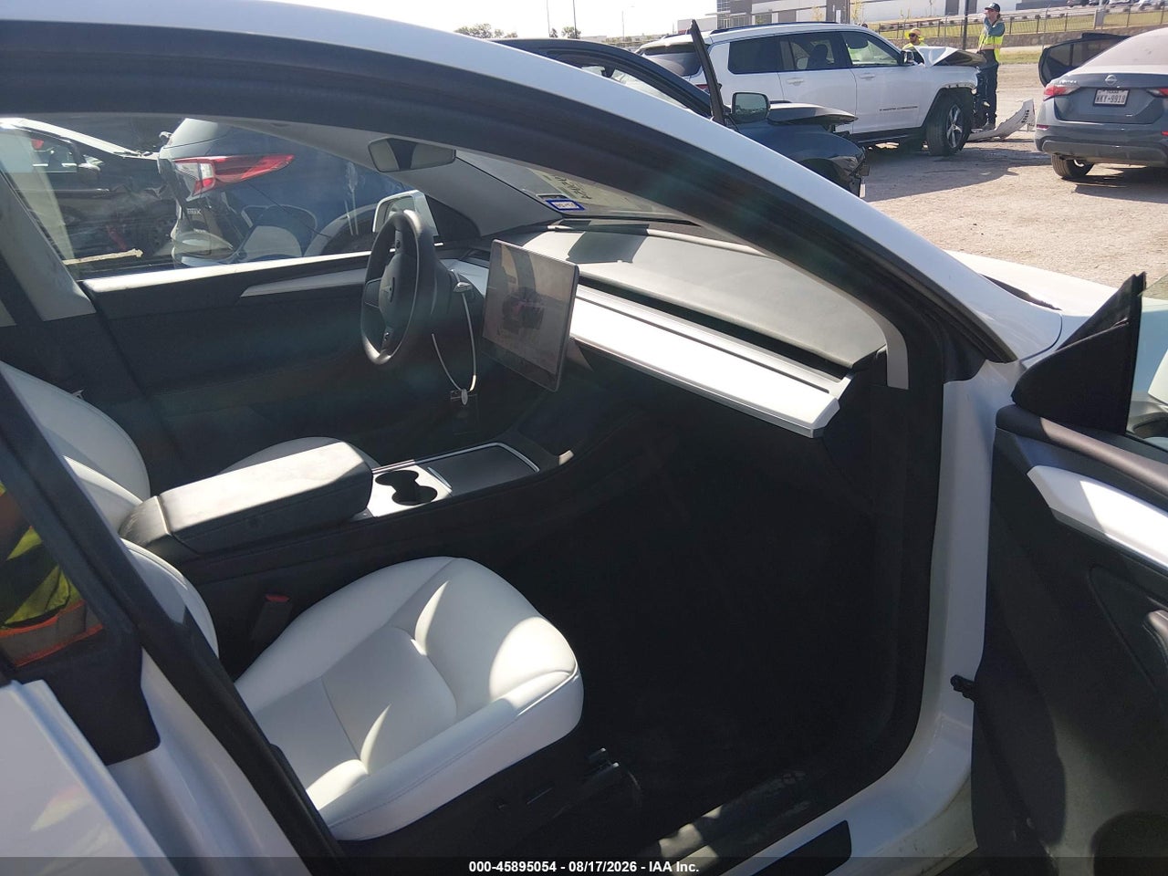 2022 TESLA MODEL Y LONG RANGE DUAL MOTOR ALL-WHEEL DRIVE · 5/9
