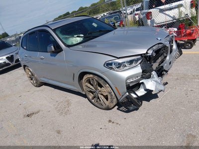 5UXTS3C56J0****** · 2018 BMW X3 M40I
