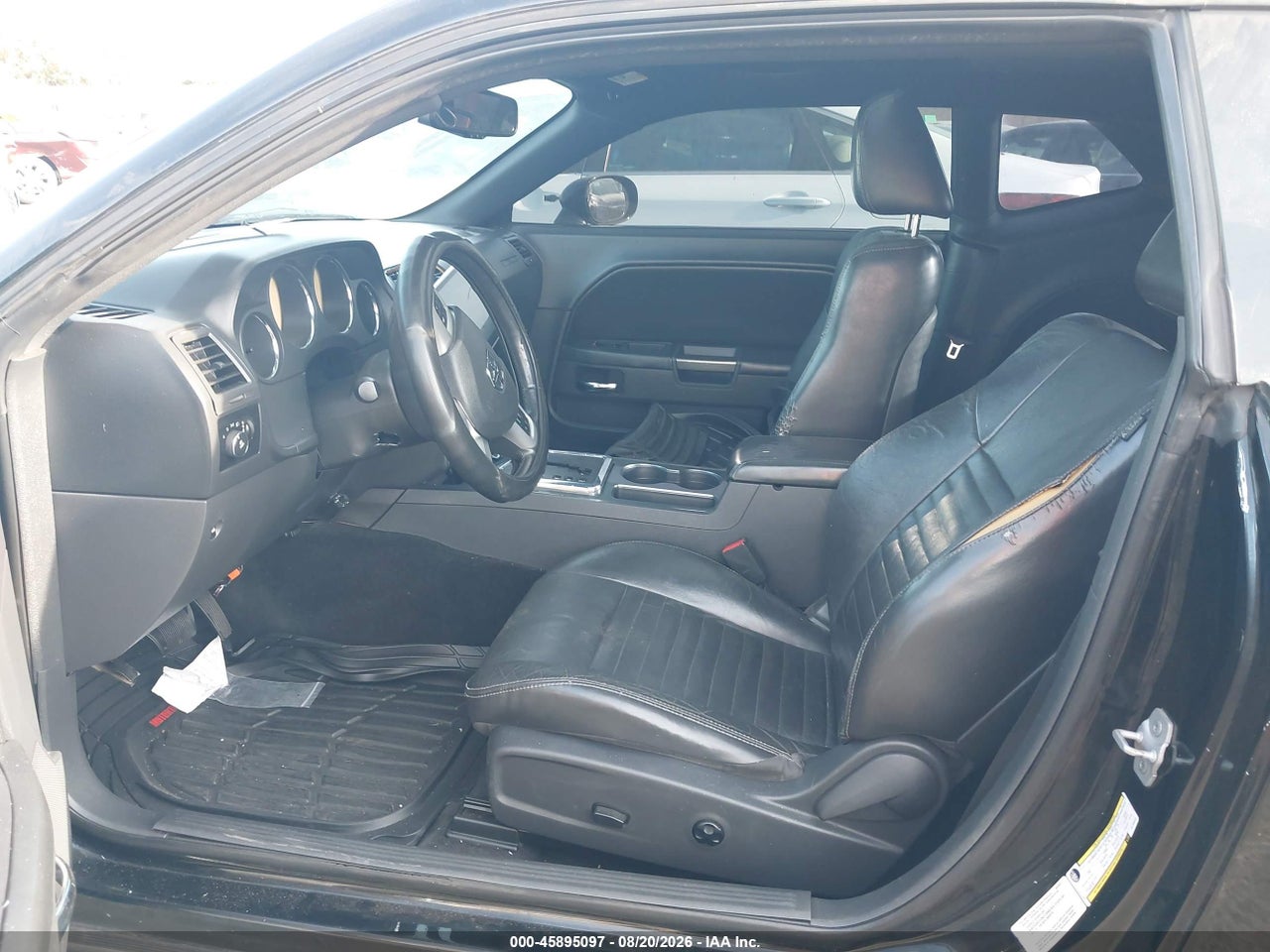 2012 DODGE CHALLENGER SXT · 5/11