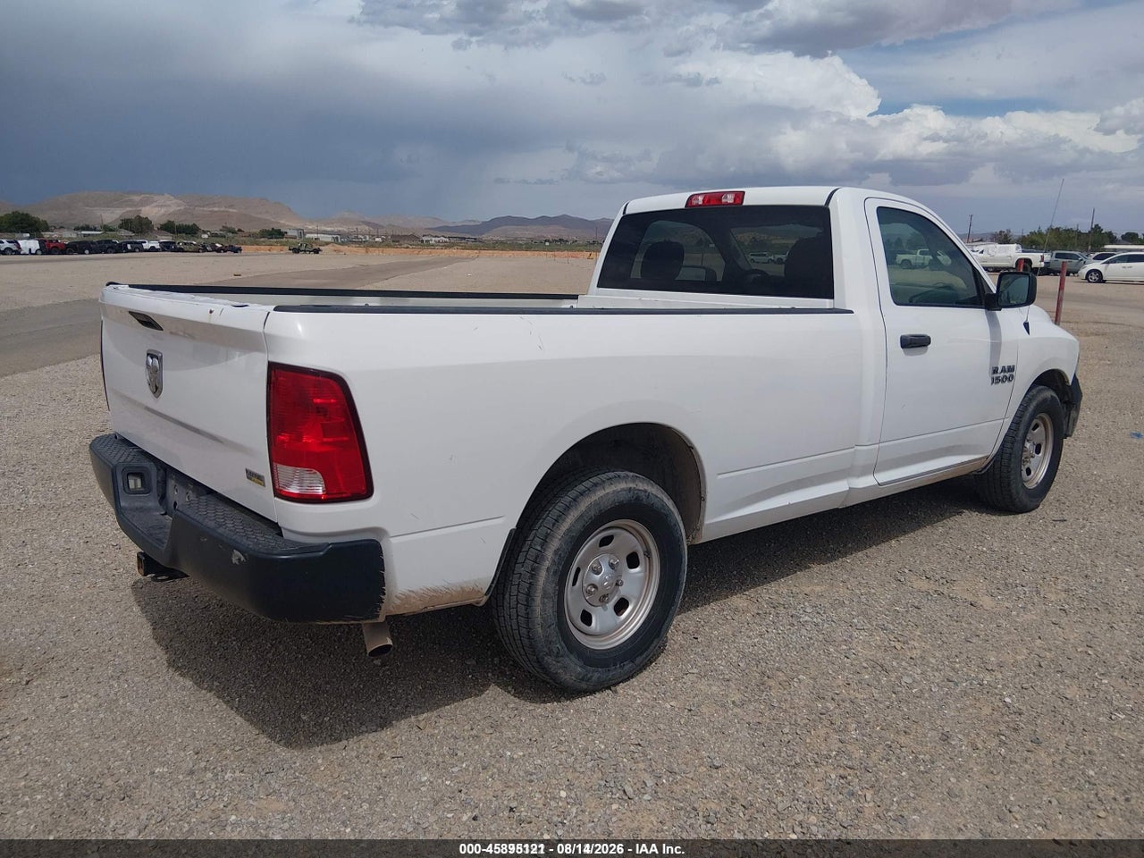 2017 RAM 1500 TRADESMAN  4X2 8' BOX · 4/11