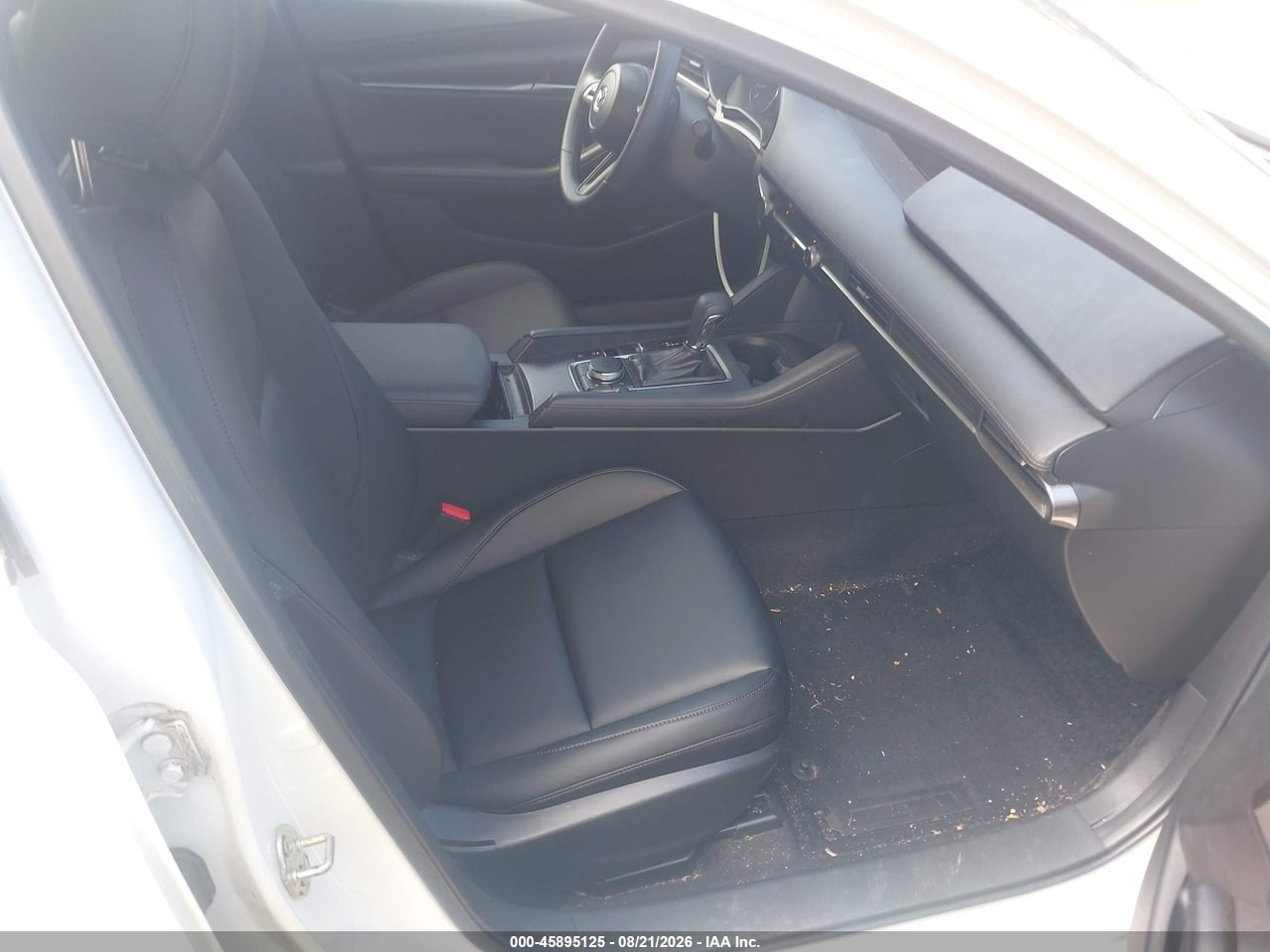 2022 MAZDA MAZDA3 SELECT · 5/11