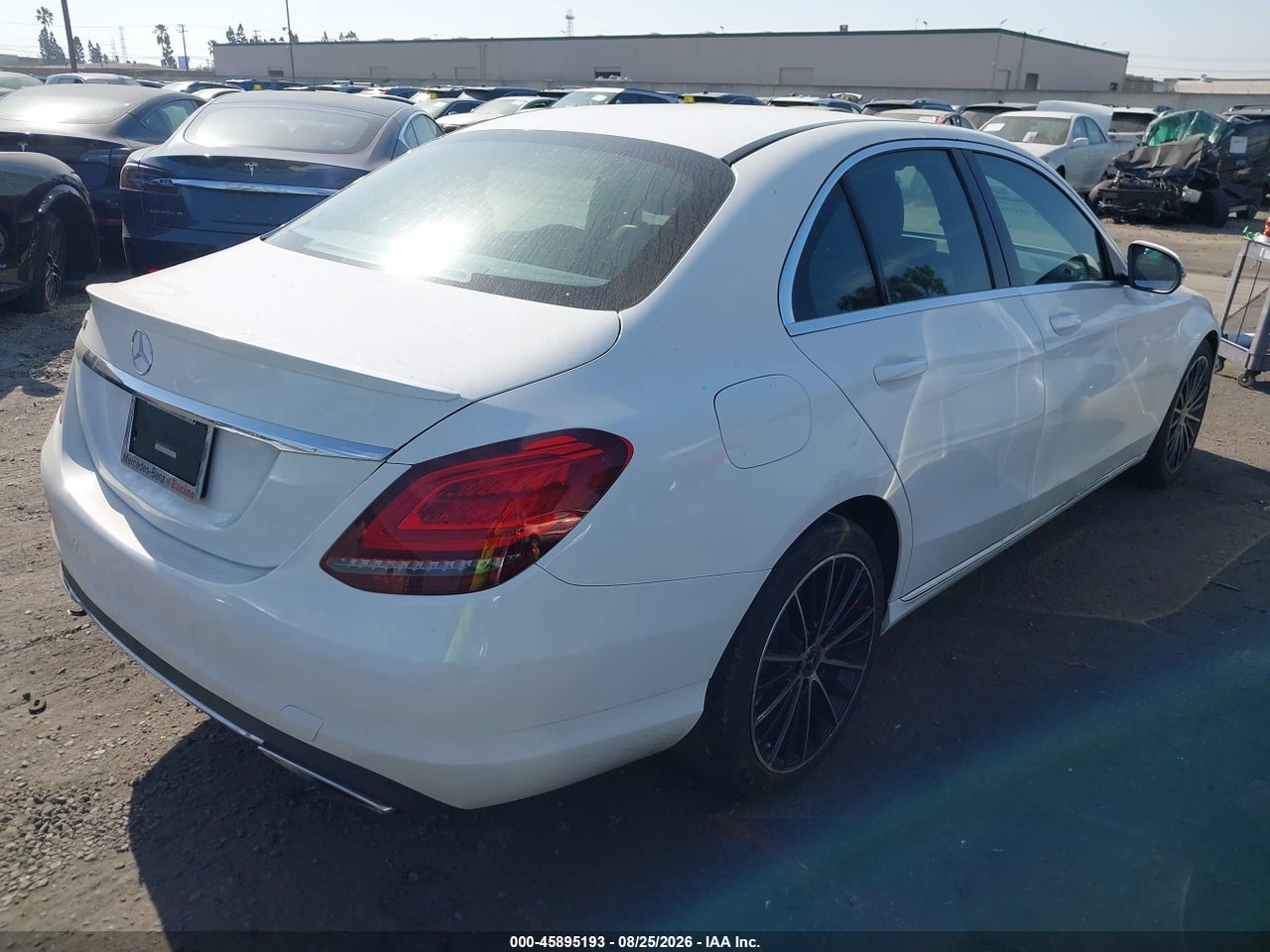 2019 MERCEDES-BENZ C 300 · 4/11