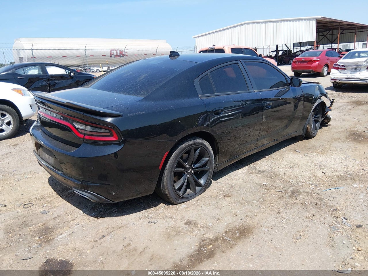 2017 DODGE CHARGER SXT RWD · 4/11
