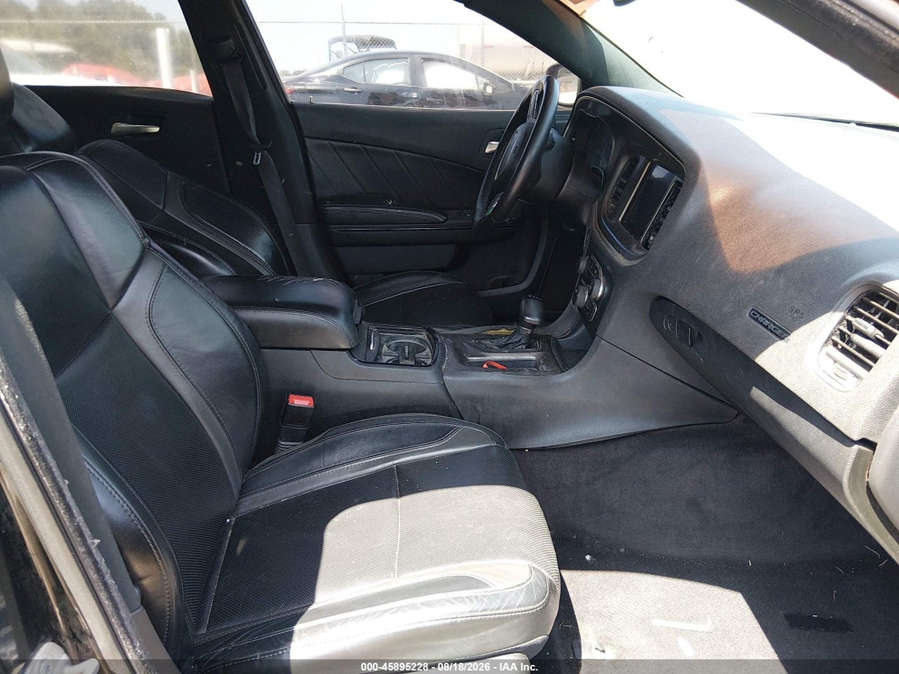 2017 DODGE CHARGER SXT RWD · 5/11