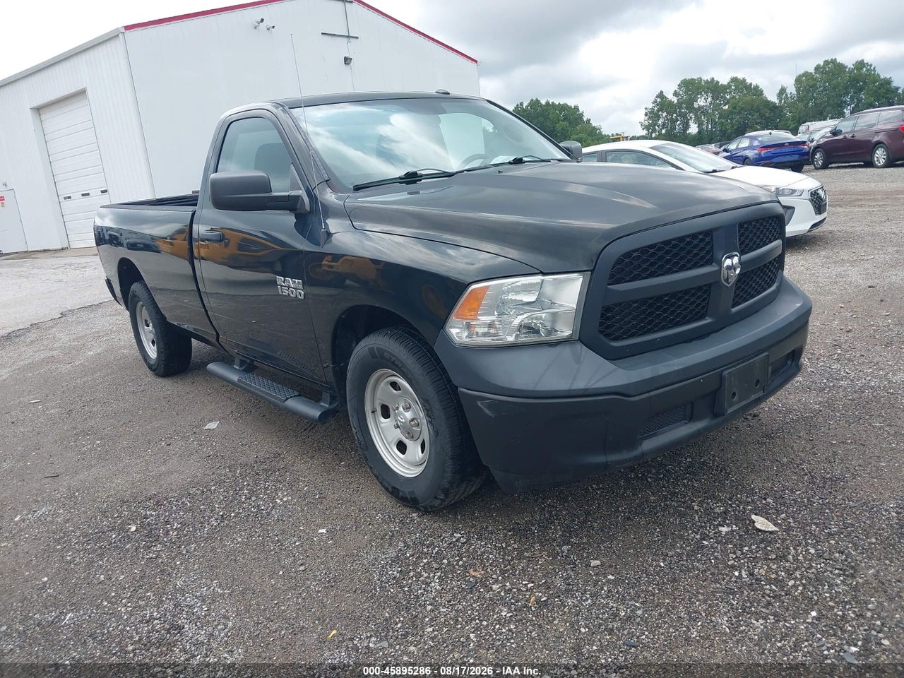 2017 RAM 1500 TRADESMAN  4X2 8' BOX
