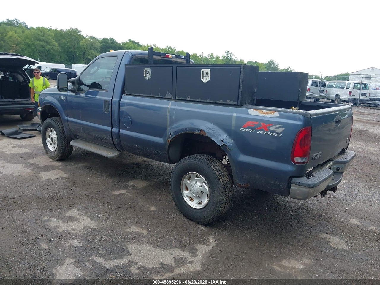 2004 FORD F-350 XL/XLT · 3/11