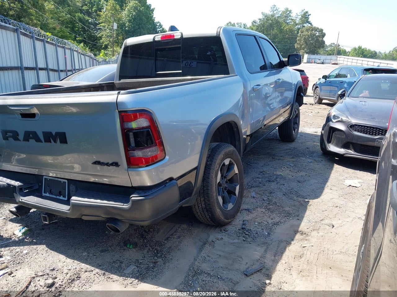 2019 RAM 1500 REBEL  4X4 5'7 BOX · 4/10