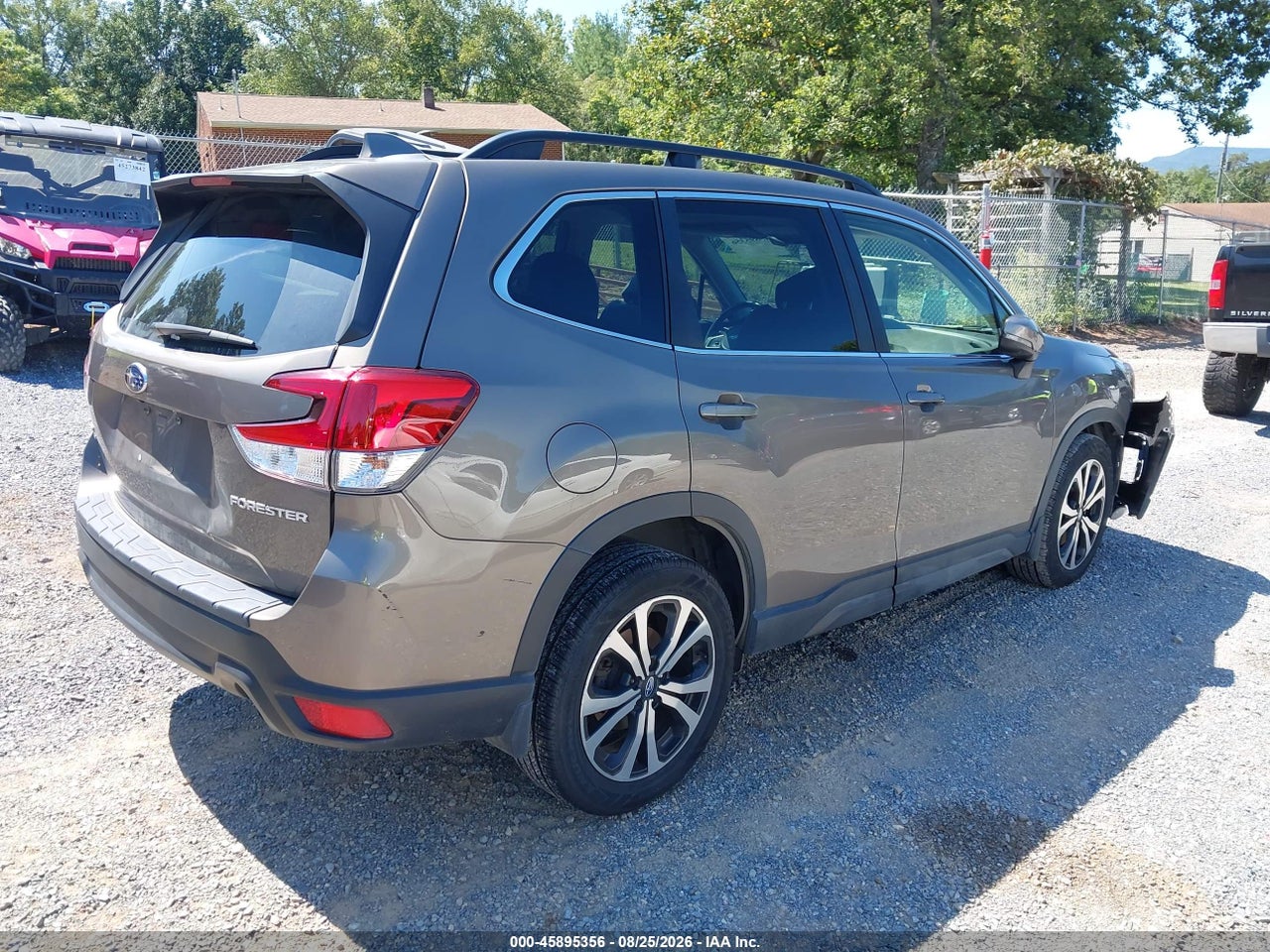 2021 SUBARU FORESTER LIMITED · 4/11