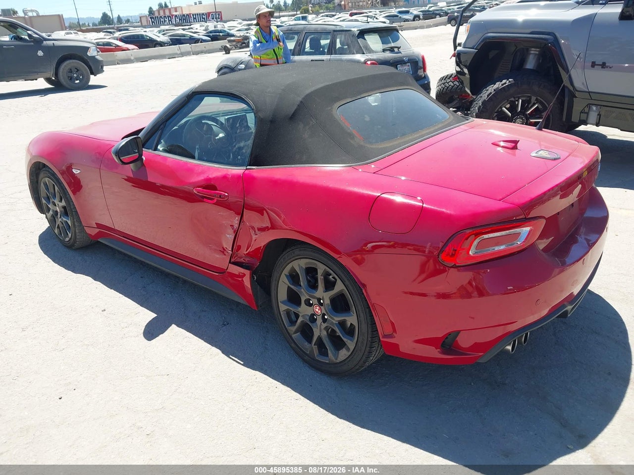 2018 FIAT 124 SPIDER ABARTH · 3/11
