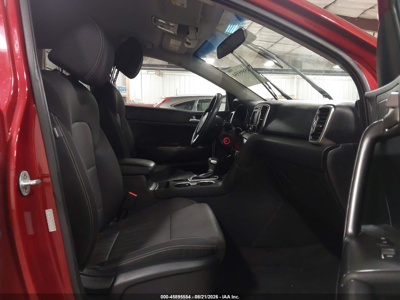 2019 KIA SPORTAGE LX · 5/11