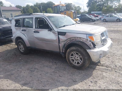 2011 DODGE NITRO SE