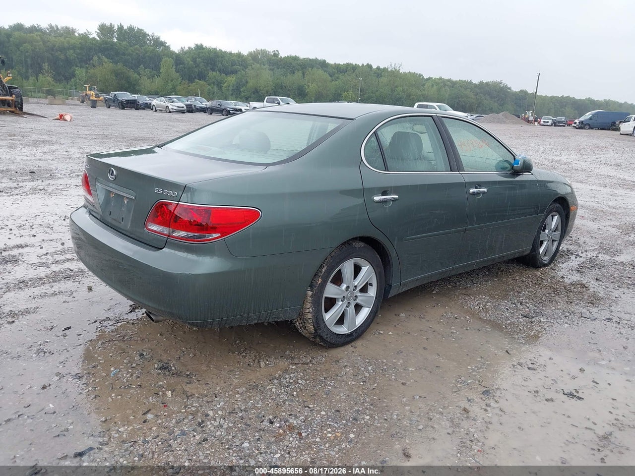 2005 LEXUS ES 330   · 4/11