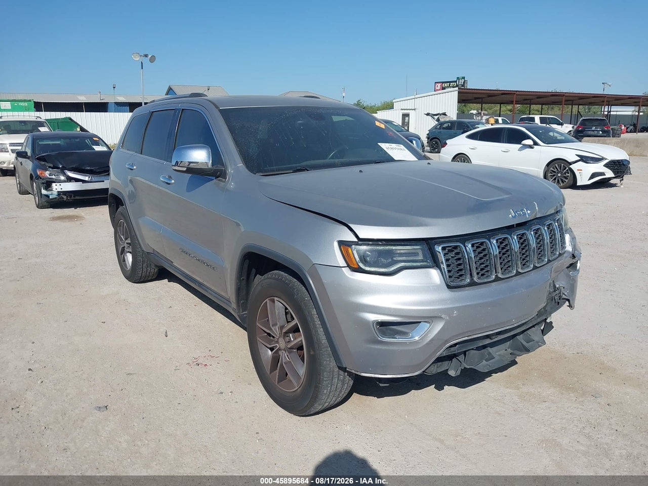 1C4RJEBG7JC****** · 2018 JEEP GRAND CHEROKEE LIMITED 4X2