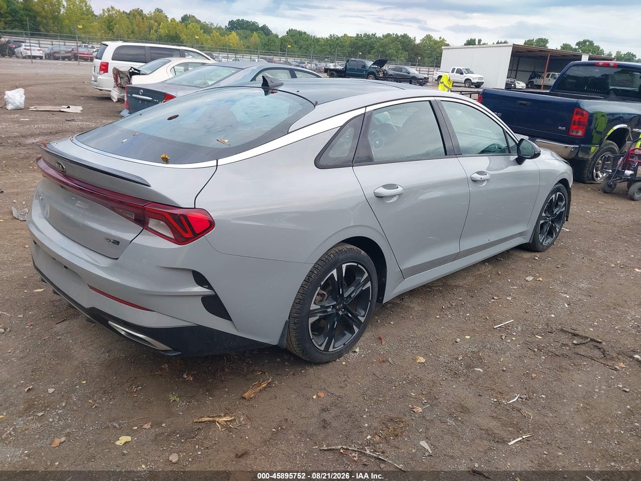 2021 KIA K5 GT-LINE · 4/11