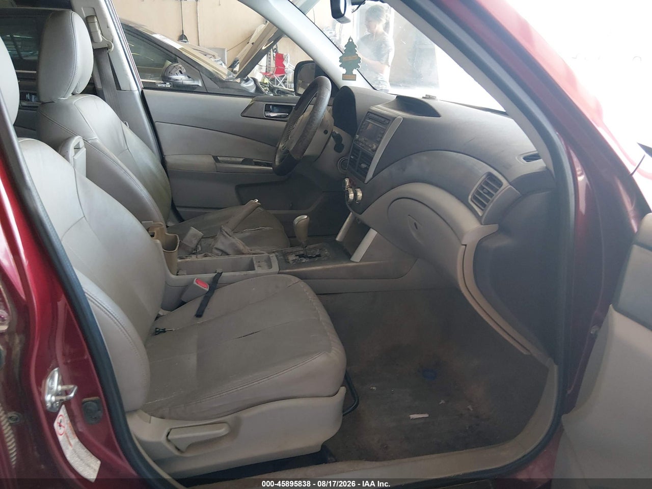 2010 SUBARU FORESTER 2.5X LIMITED · 5/11