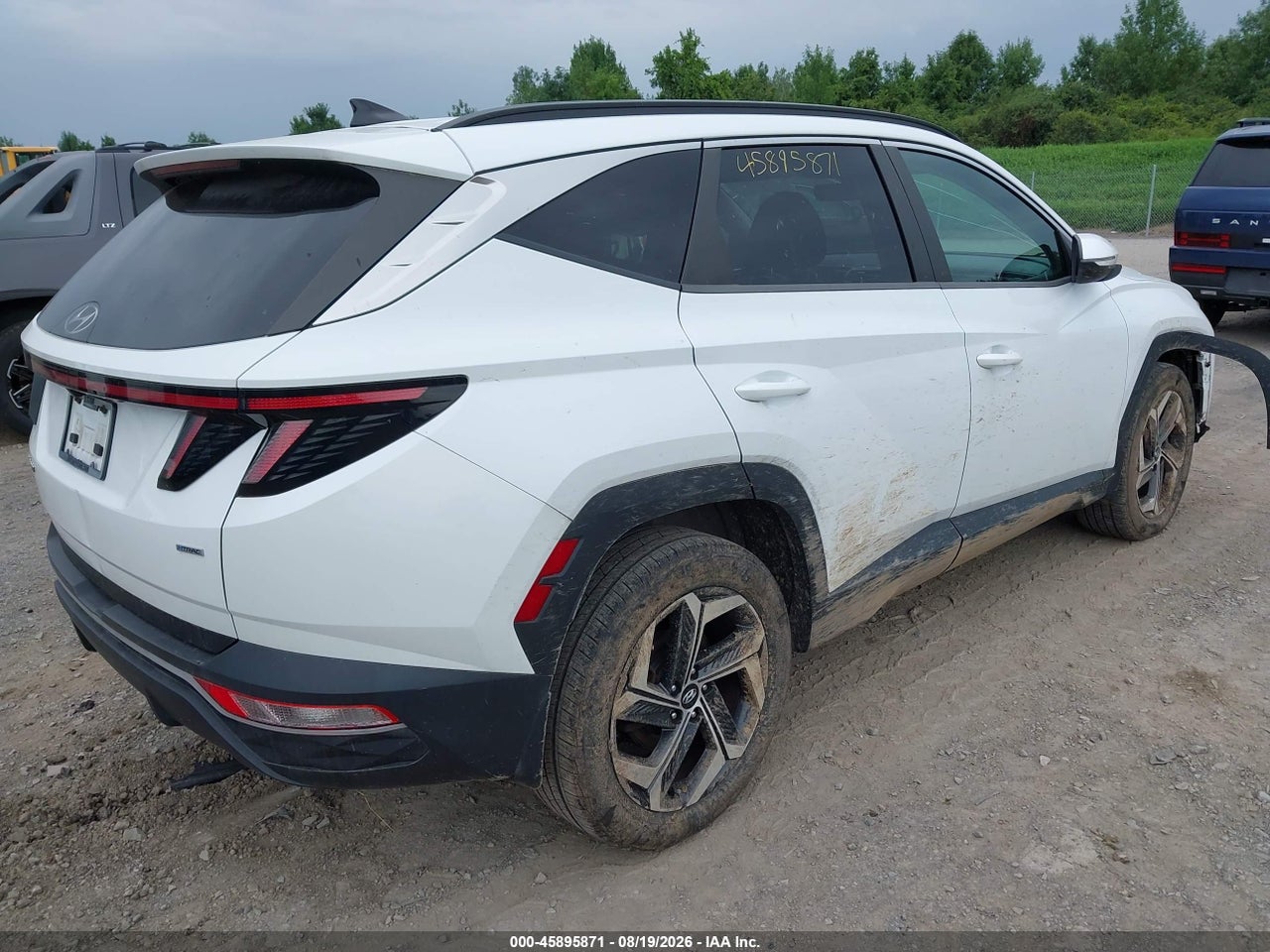 2022 HYUNDAI TUCSON SEL · 4/11