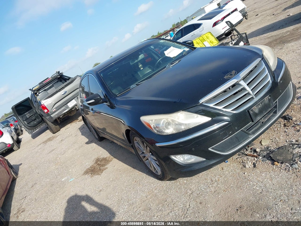 KMHGC4DD3DU****** · 2013 HYUNDAI GENESIS 3.8