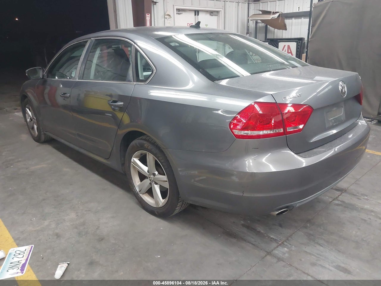 2013 VOLKSWAGEN PASSAT 2.5L SE · 3/11