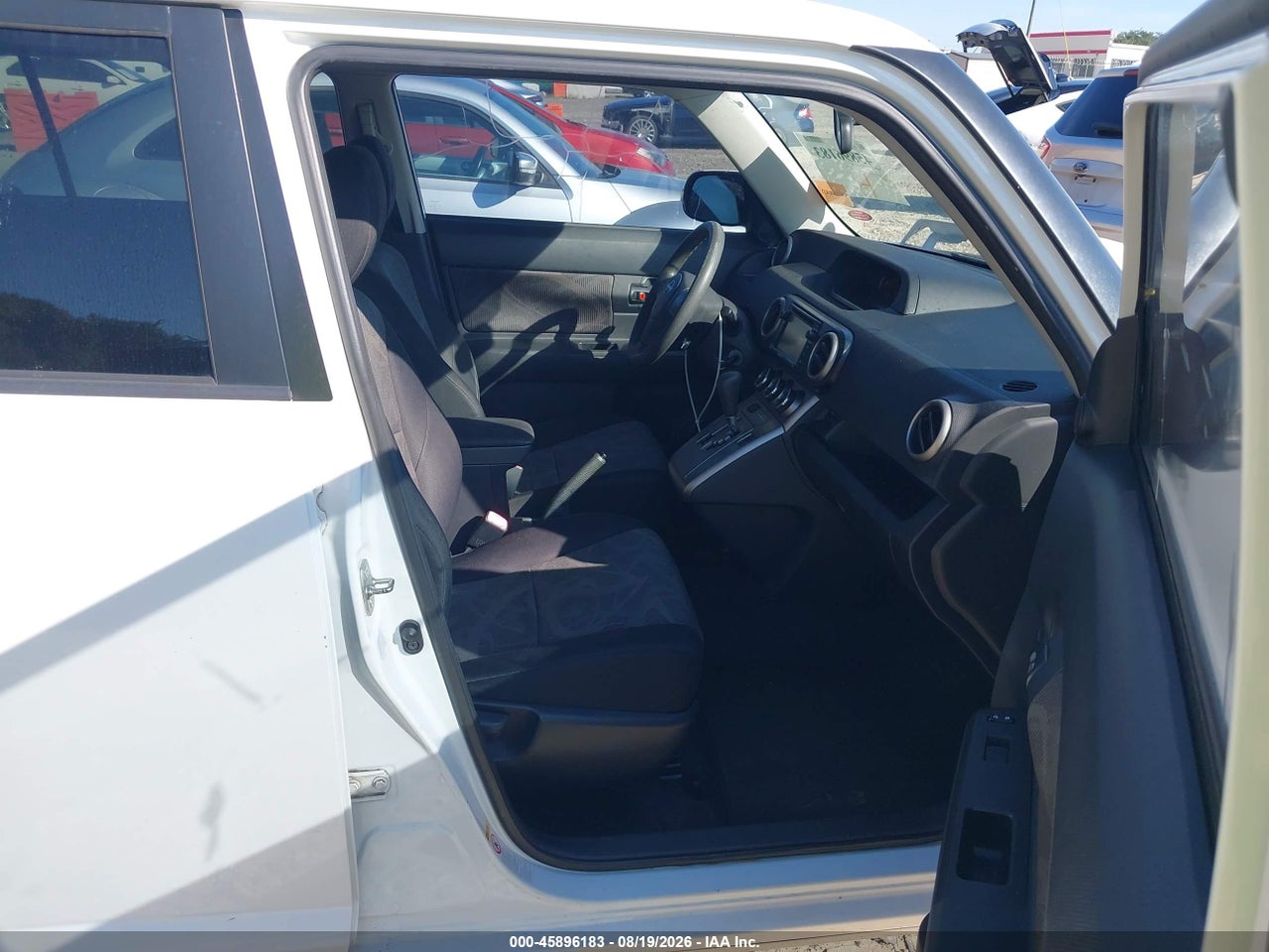 2015 SCION XB · 5/11
