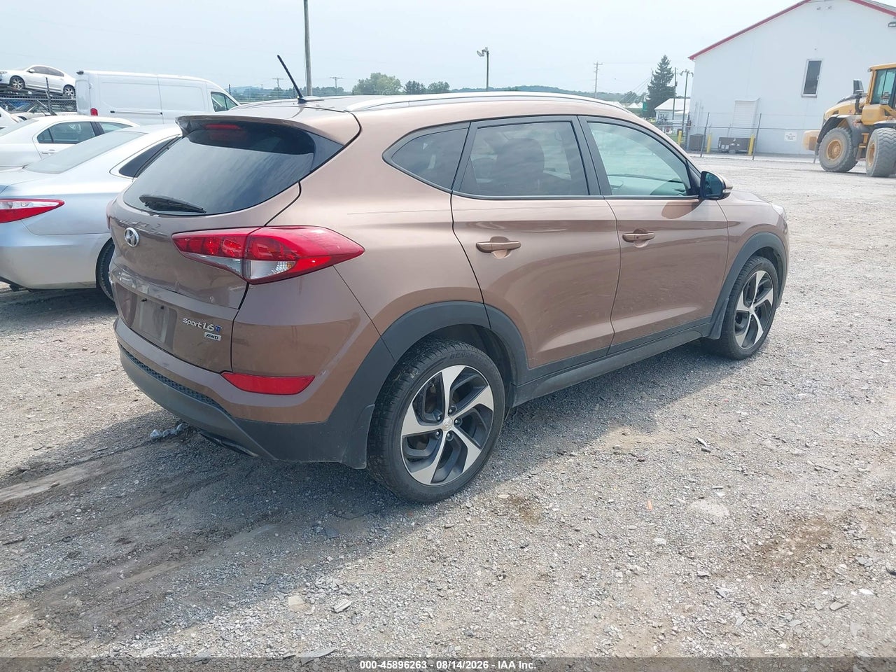 2016 HYUNDAI TUCSON SPORT · 4/11