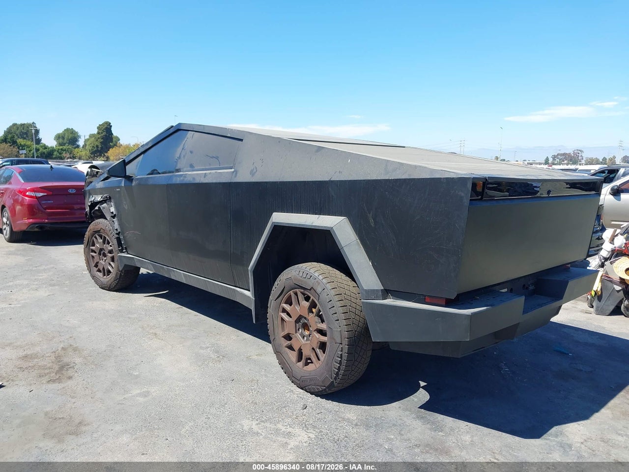 2024 TESLA CYBERTRUCK ALL-WHEEL DRIVE · 3/11