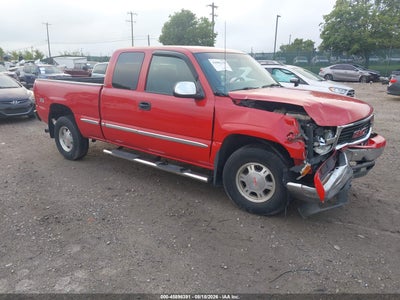 2GTEK19T321****** · 2002 GMC SIERRA 1500 SLE