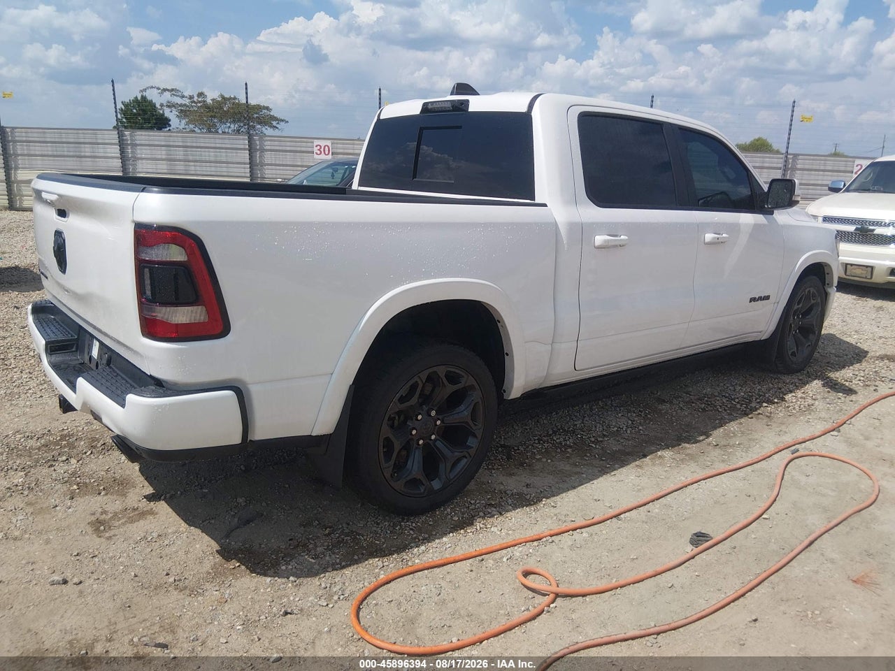 2021 RAM 1500 LIMITED  4X2 5'7 BOX · 4/11