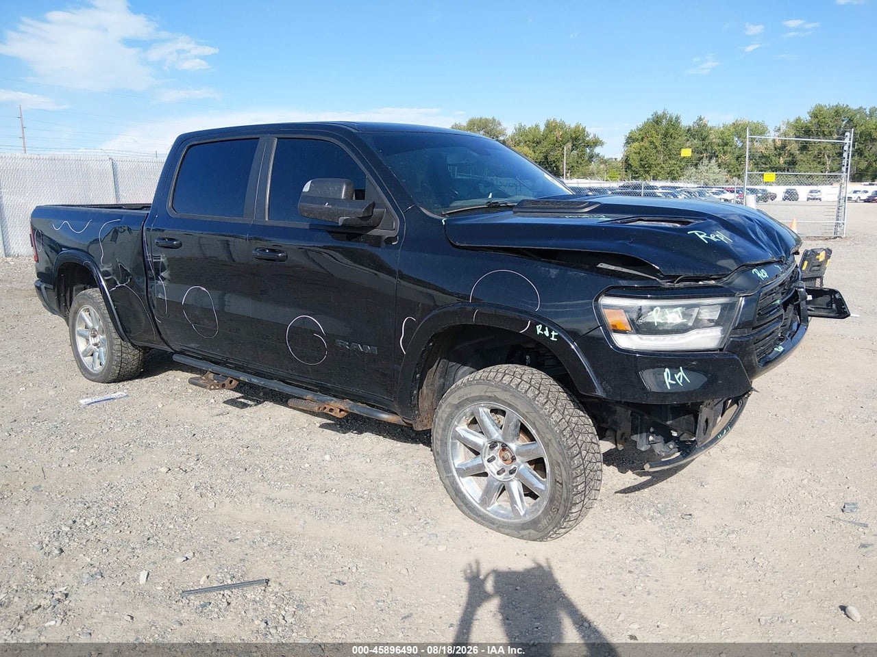 1C6SRFRT2KN****** · 2019 RAM 1500 LARAMIE  4X4 6'4 BOX