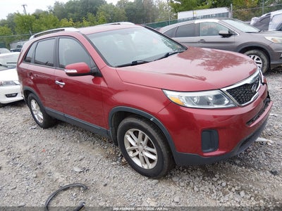 5XYKT4A71EG****** · 2014 KIA SORENTO LX V6