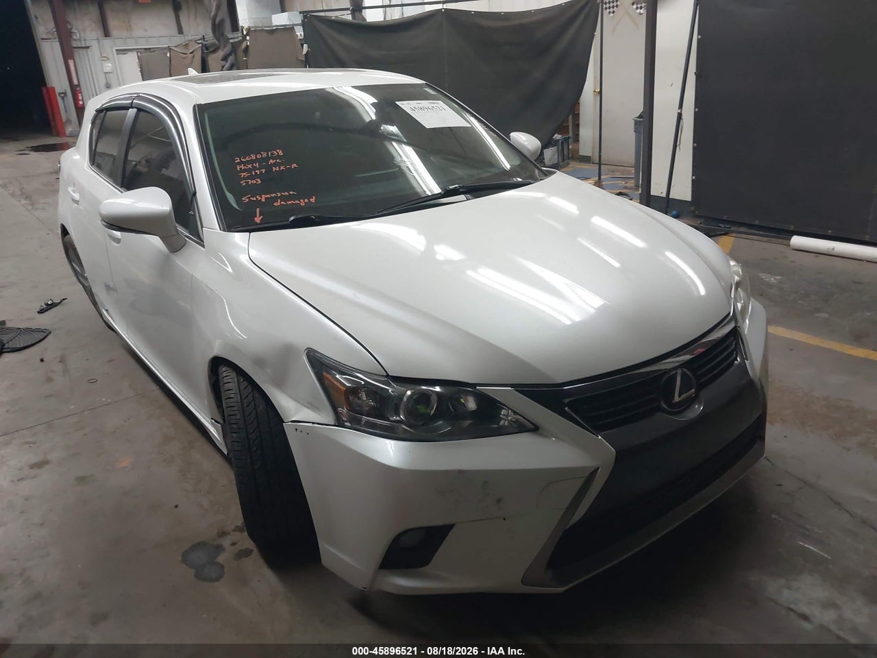 JTHKD5BH0G2****** · 2016 LEXUS CT 200H