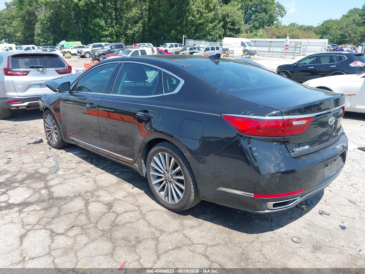 2017 KIA CADENZA PREMIUM · 3/11