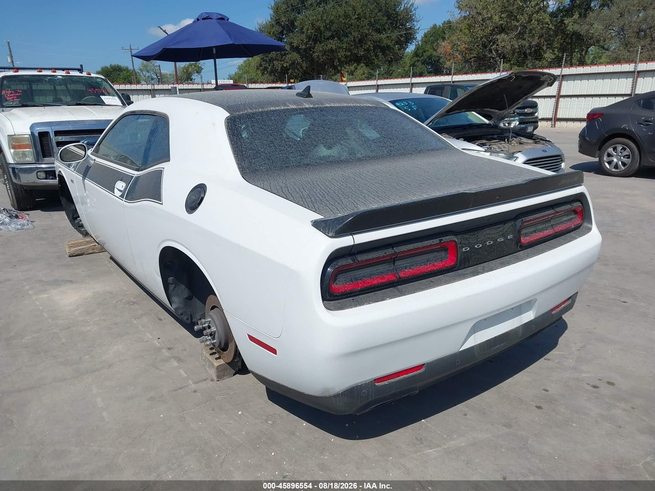 2023 DODGE CHALLENGER R/T SCAT PACK · 3/10
