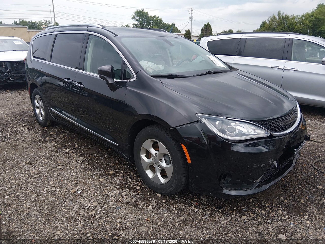 2C4RC1EG4HR****** · 2017 CHRYSLER PACIFICA TOURING-L PLUS