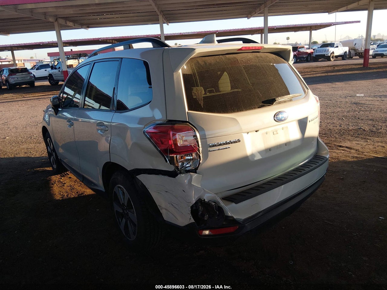 2017 SUBARU FORESTER 2.5I PREMIUM · 6/11
